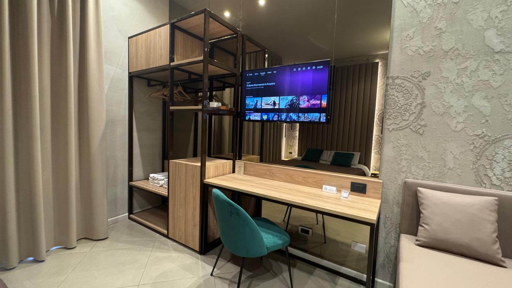 קאסרטה Tropicana Room מראה חיצוני תמונה